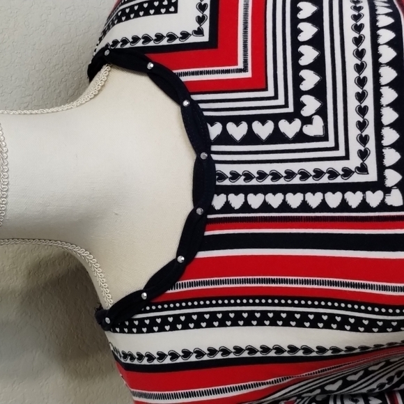 Alfred Dunner Pullover Red White Blue Top Short Sleeve Size Medium Heart Print - Picture 4 of 8